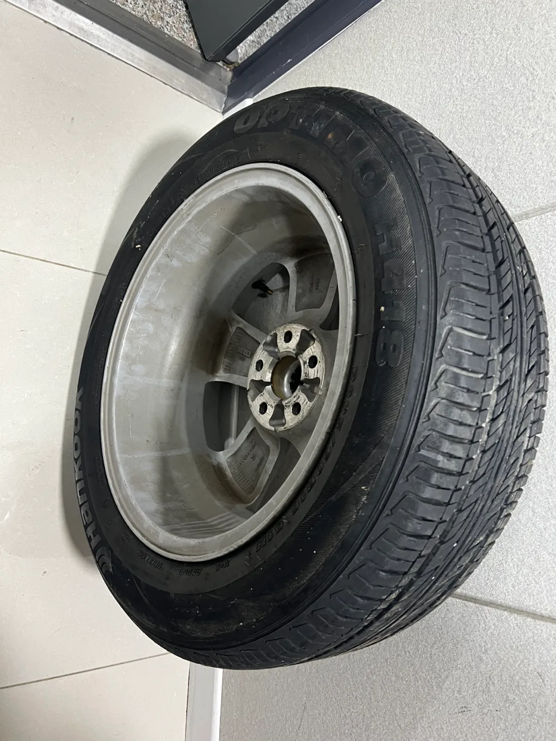 크루즈  중고타이어