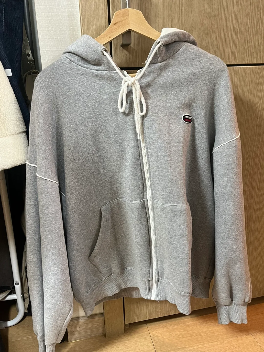 후드집업 팝니다.(중고)