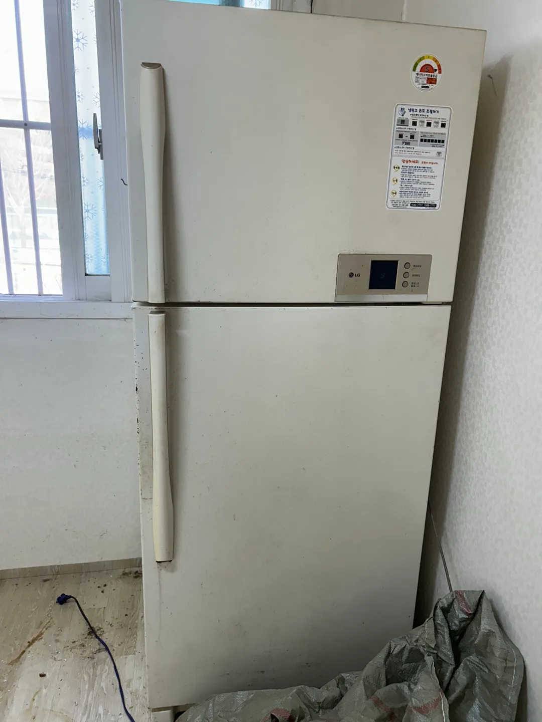 중고 가전 무료나눔 합니다. 내려놓을꺼예요