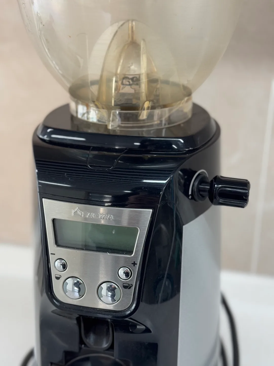커피 자동 그라인더 (중고) 판매합니다 ! ☕️