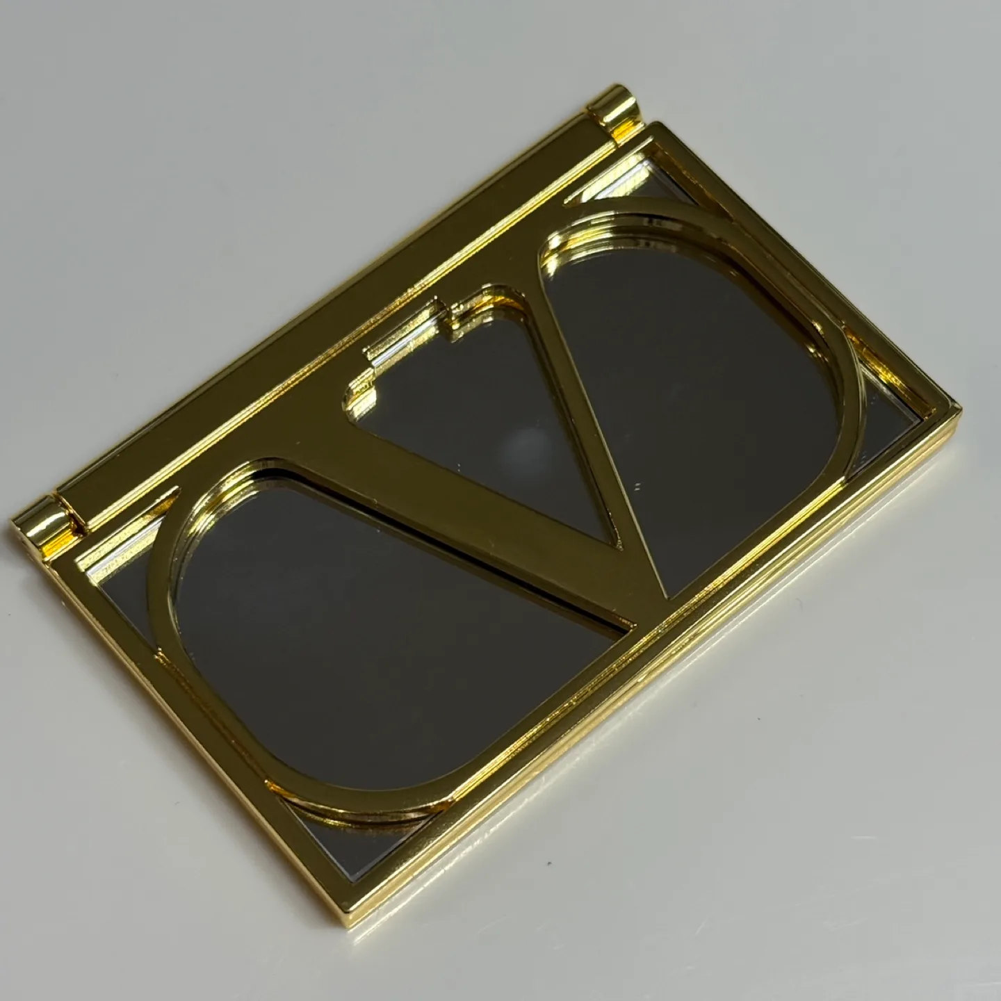 발렌티노뷰티 휴대용 거울