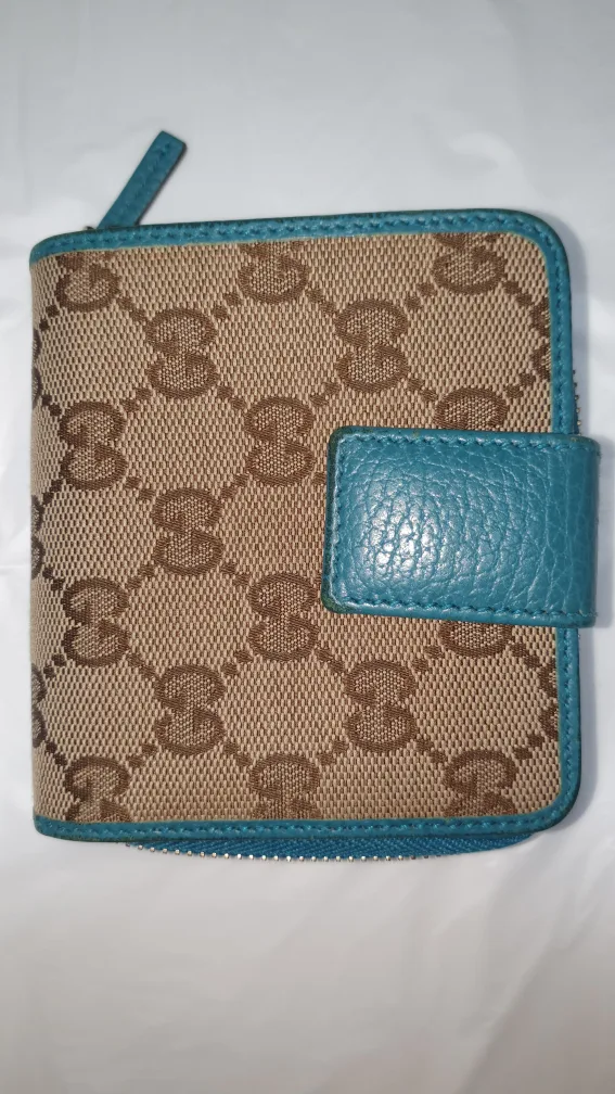 GUCCI 구찌 두개접기 [진품] [정품] 중고 지갑 콤팩트