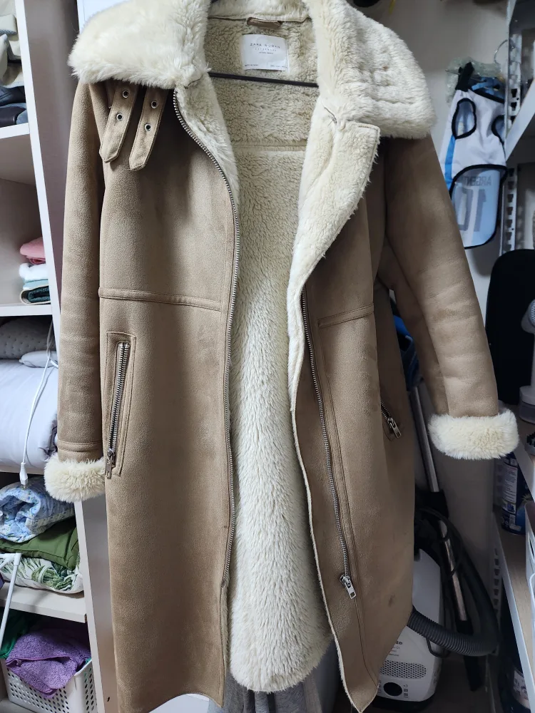 중고 자라 인조 무스탕77 사이즈 판매합니다