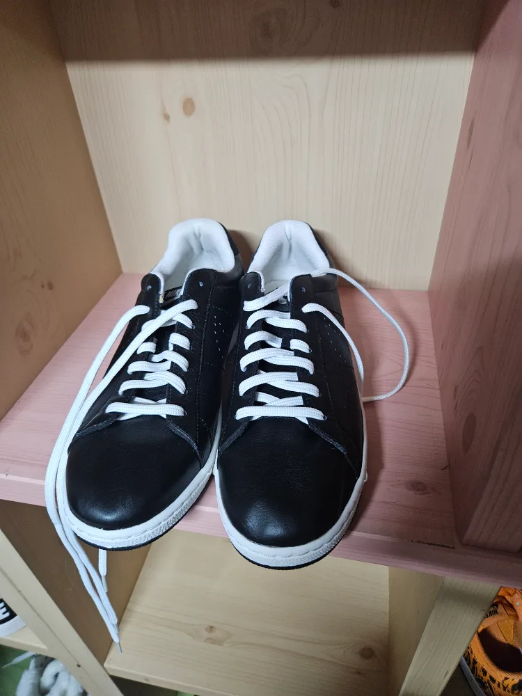 270 나이키 스니커즈 운동화 중고