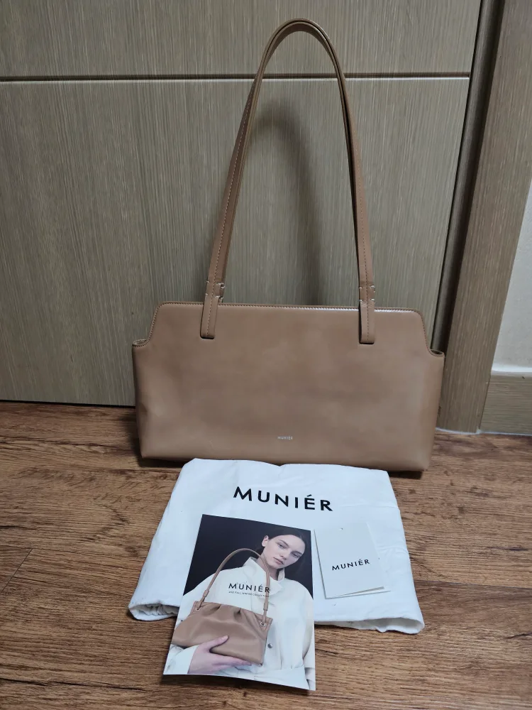 뮤니에 가방(브라운)