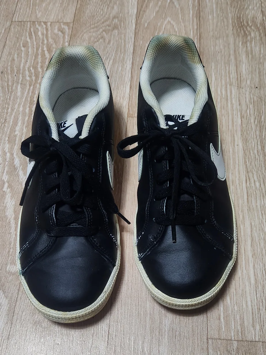 중고 나이키 스니커즈 사이즈 245