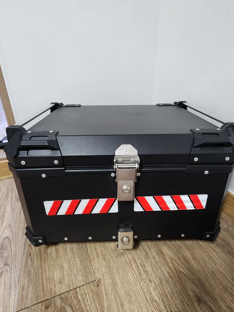 알루미늄 탑박스 85L 판매해요