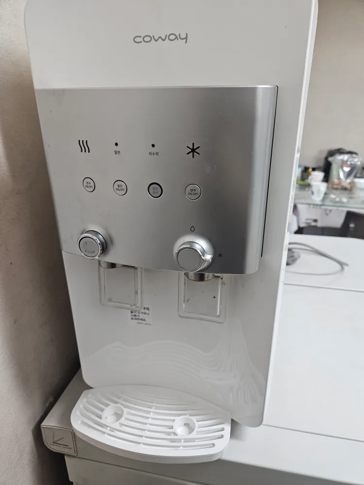 코웨이 정수기  (필터 한 개 드림)