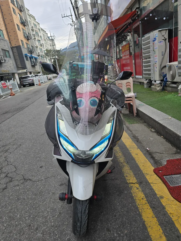 PCX 22년식 11.500키로중고 팝니다.