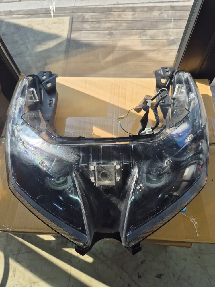 존테스350d 중고 헤드라이트 팝니다