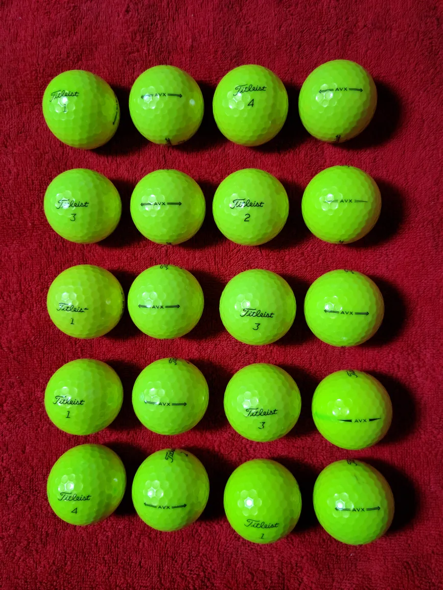 타이틀리스트 ProV1 옐로우 흰색볼 골프공 로스트볼 중고거래  골프용품