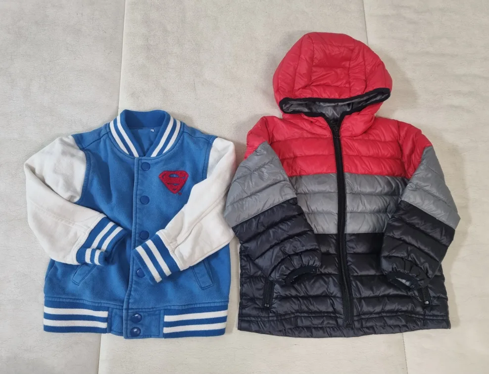 경량패딩 ,경량조끼,슈퍼맨 잠바 (중고)(100사이즈)