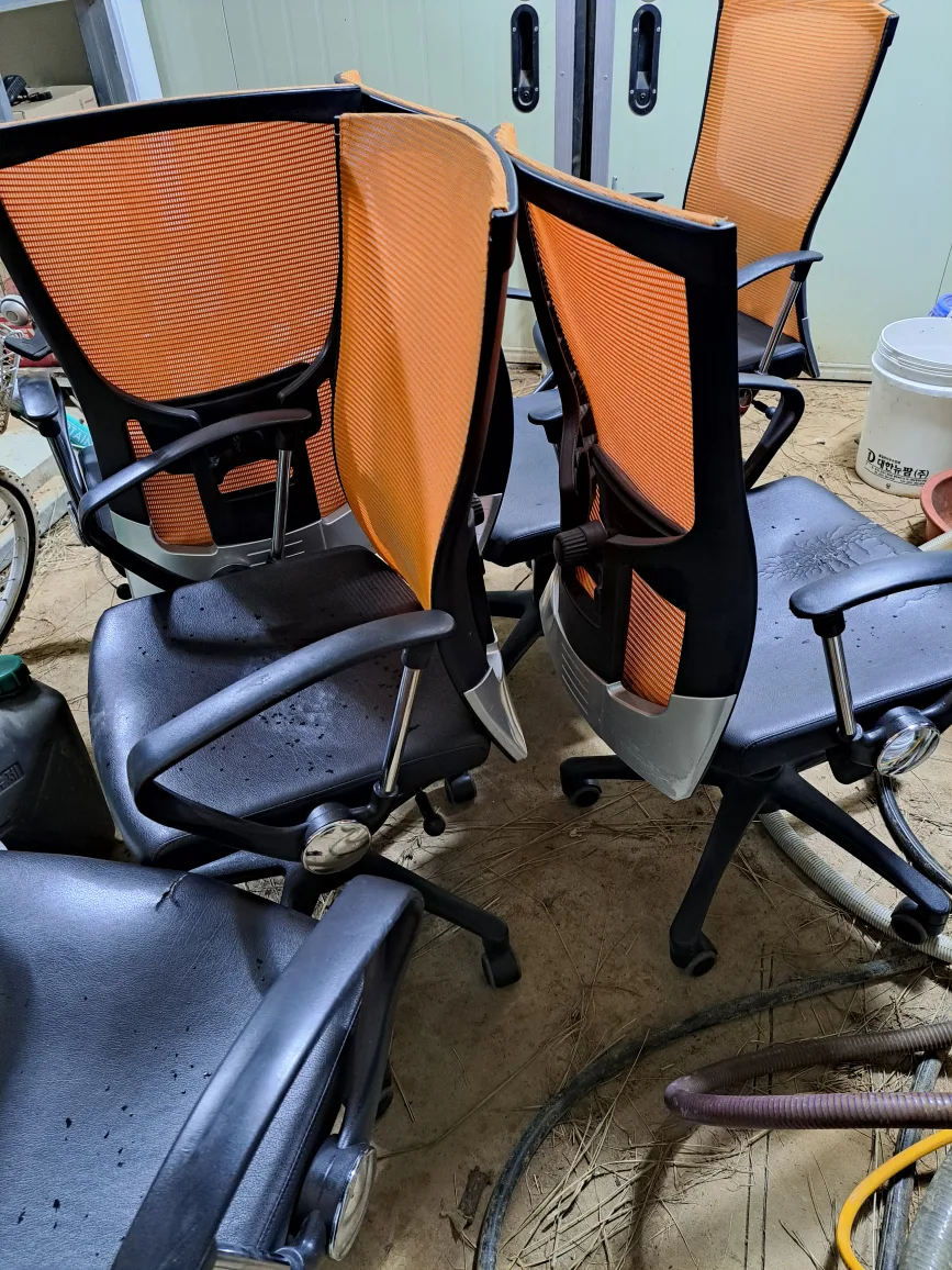 중고 사무용의자 (농막용으로 적당)