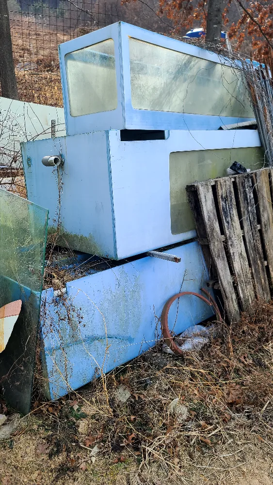 횟집용 중고 수족관 3개