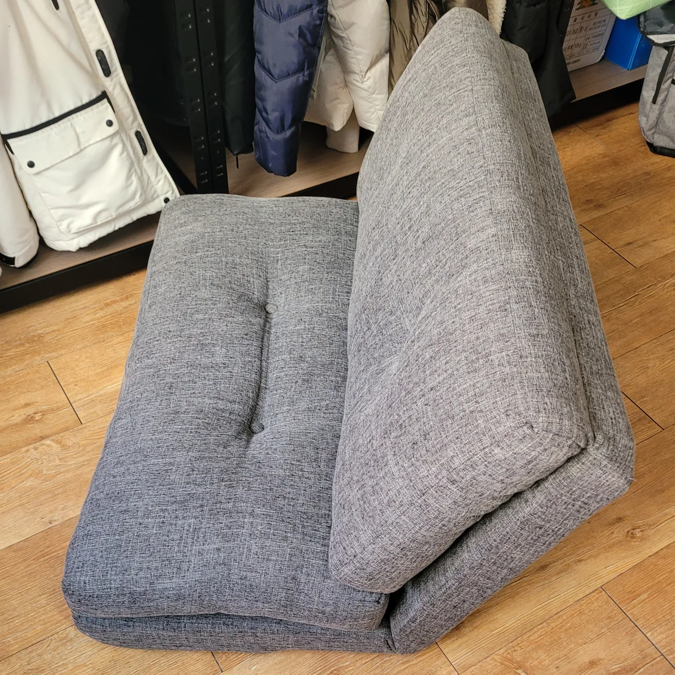 1인용.쇼파.침대 중고팝니다.