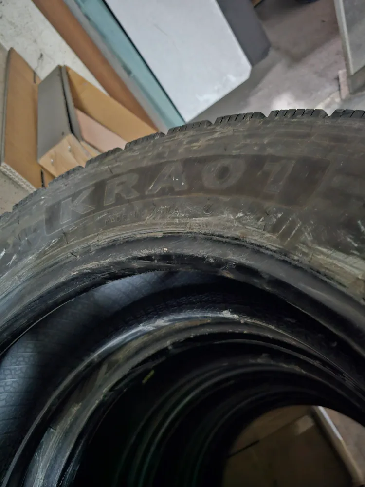 화물차중고 타이어
