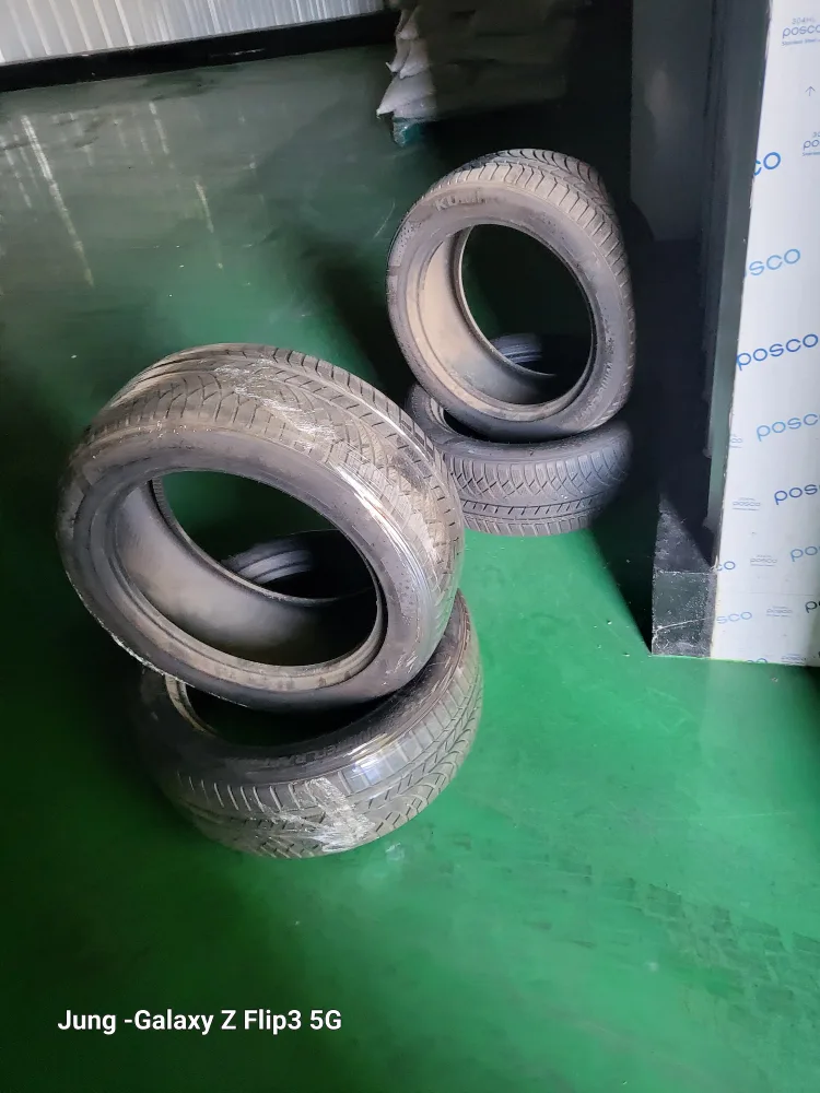 중고 제네시스 타이어 245/50/R18 (4개)금호타이어