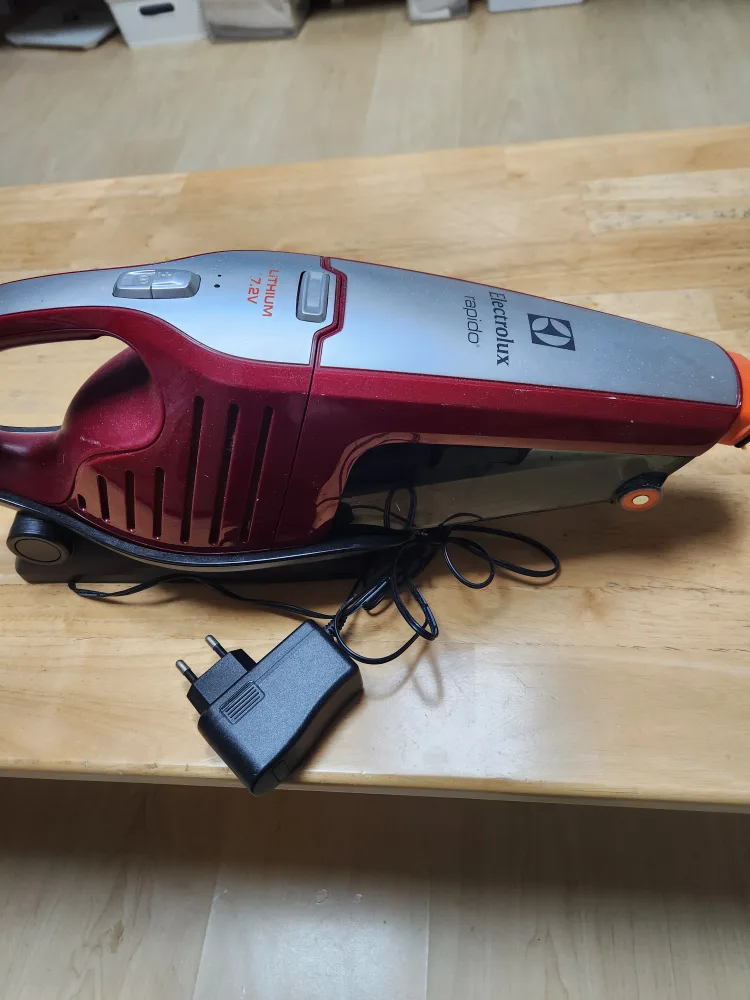 일렉트로룩스 무선청소기