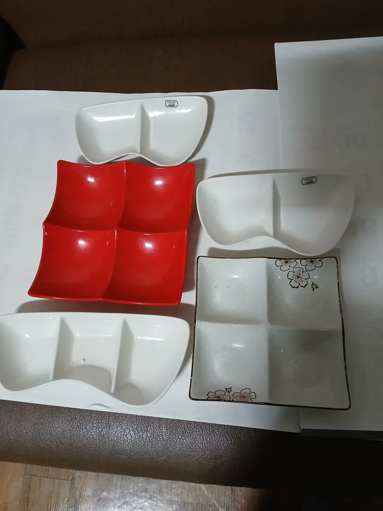 중고 사기 접시