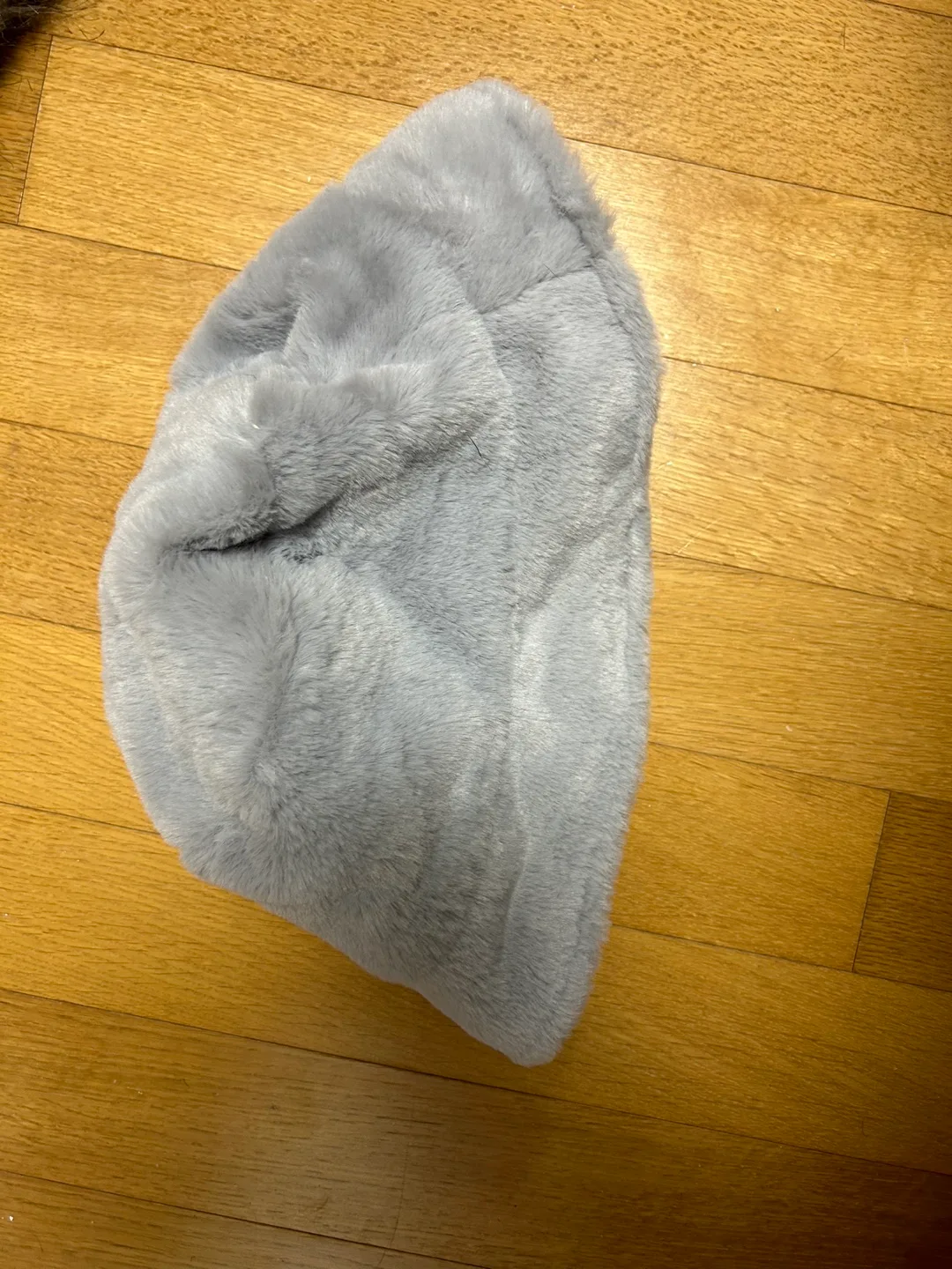 그레이 퍼 버킷햇 (새제품)