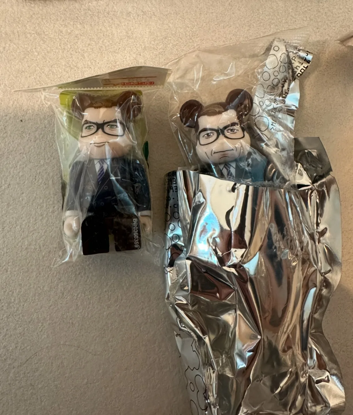 베어브릭 킹스맨세트 100%