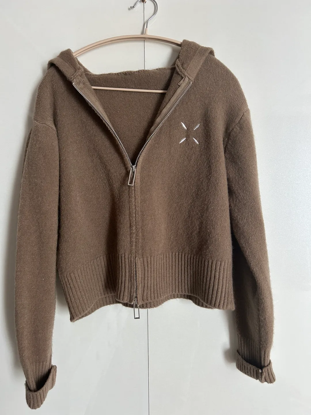 보세 니트 집업 후드 새상품급 오늘까지만 판매