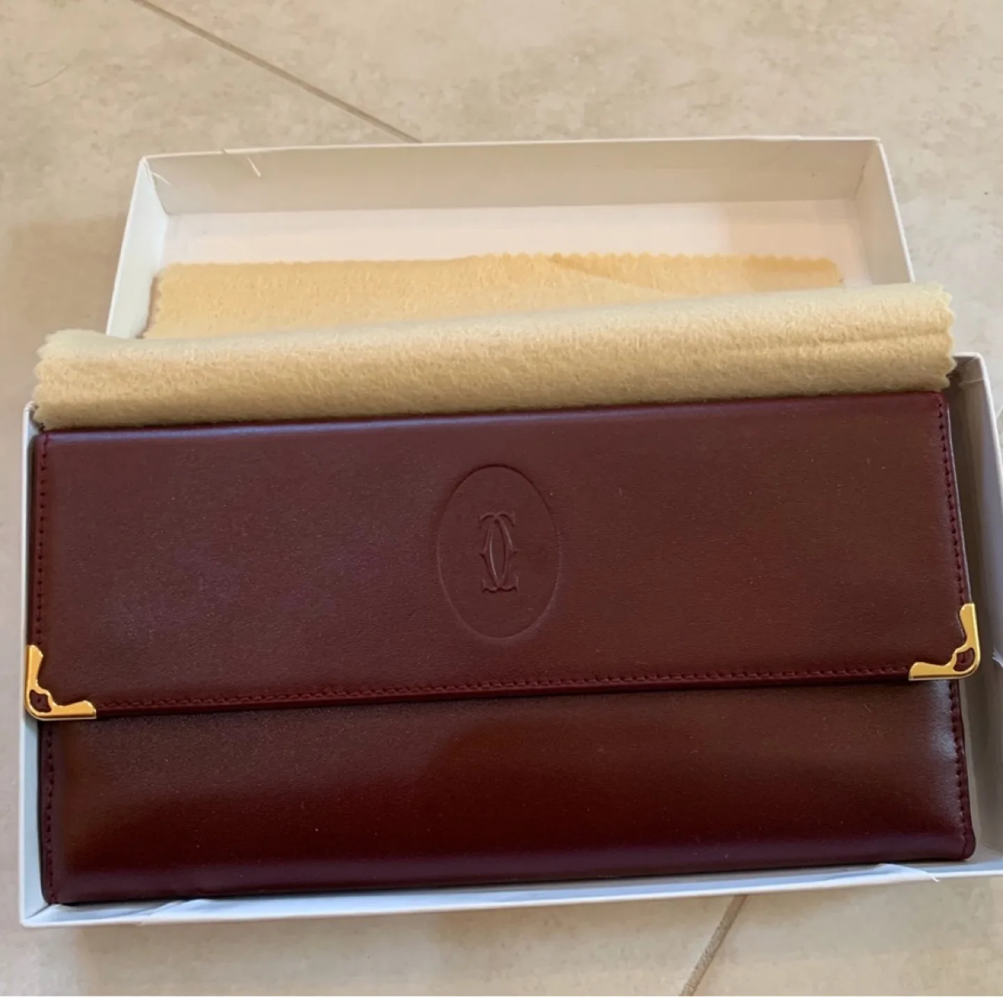 클레식 까르띠에 장지갑(중고 새제품)