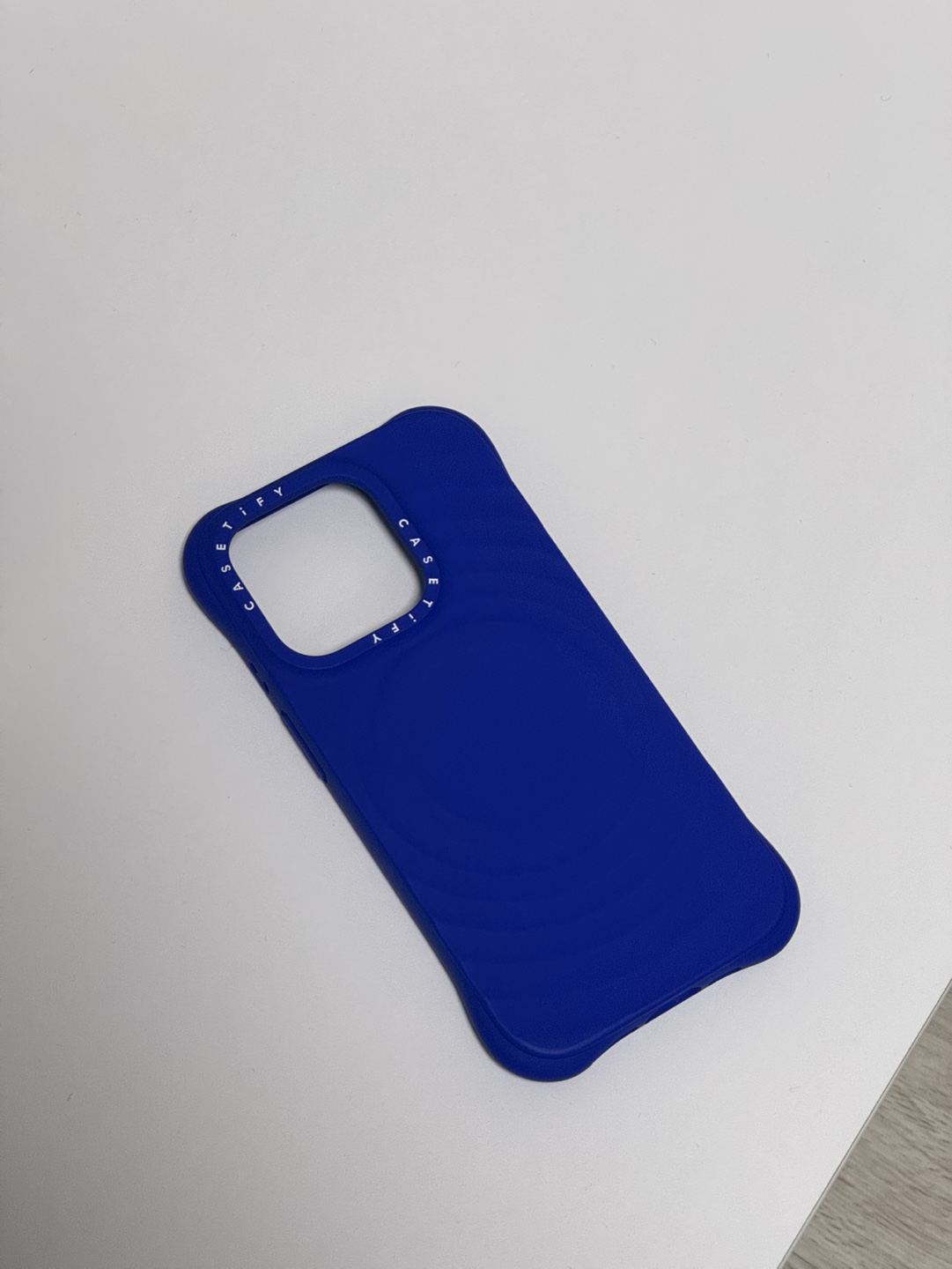 아이폰 15pro 케이스티파이 리플케이스 코발트블루