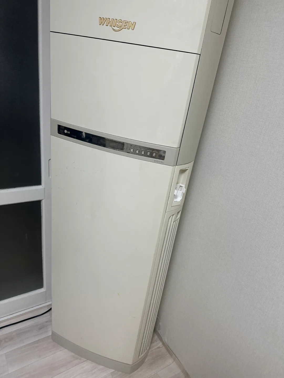 중고 에어컨 팝니다