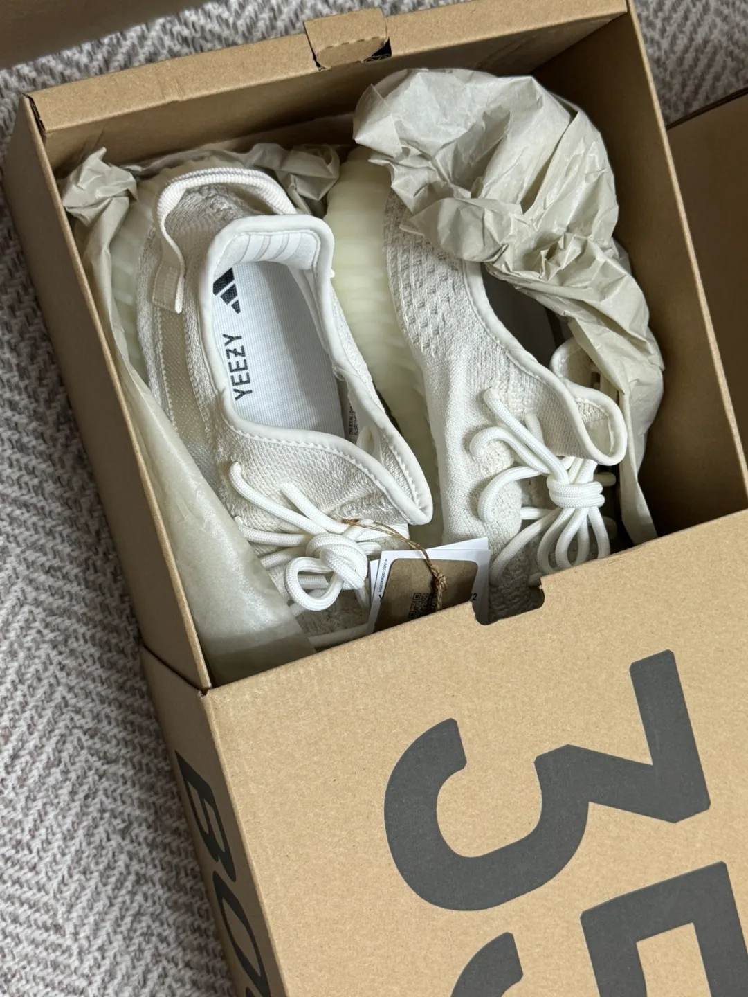 아디다스 이지부스트 350 V2 (새상품)