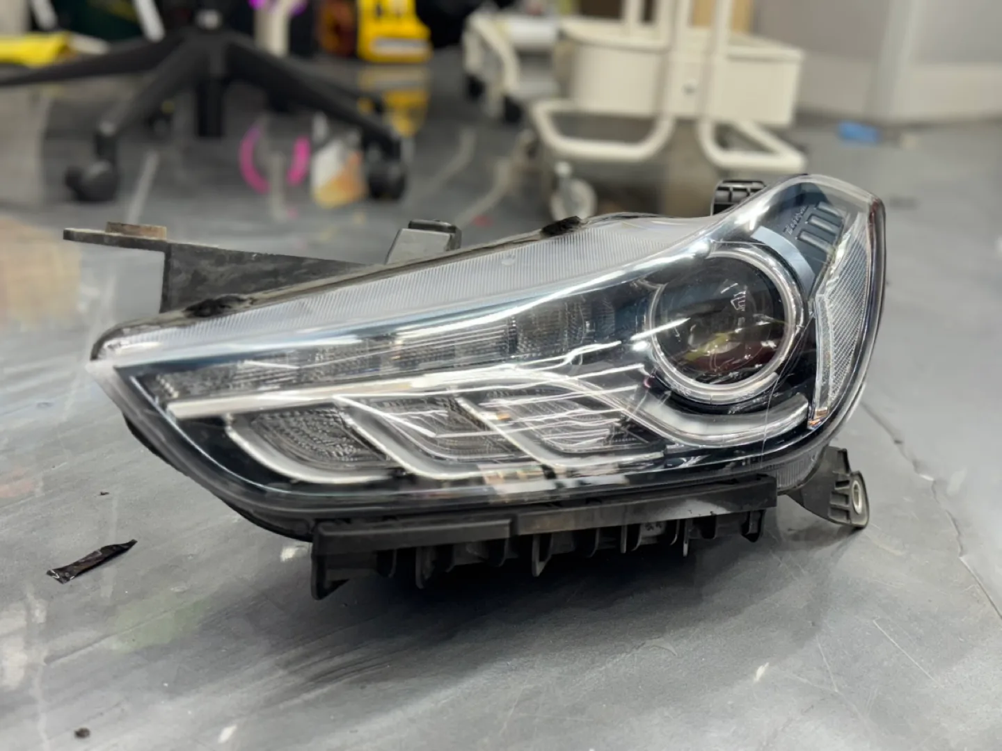 마쎄라티 기블리 중고라이트 판매합니다.