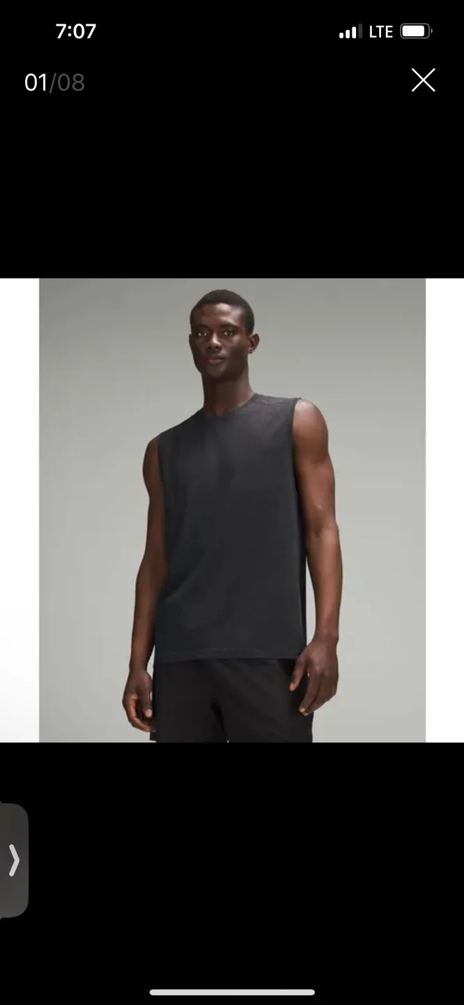 룰루레몬 메탈벤트 테크 슬리브리스 M(라지 교환 가능)