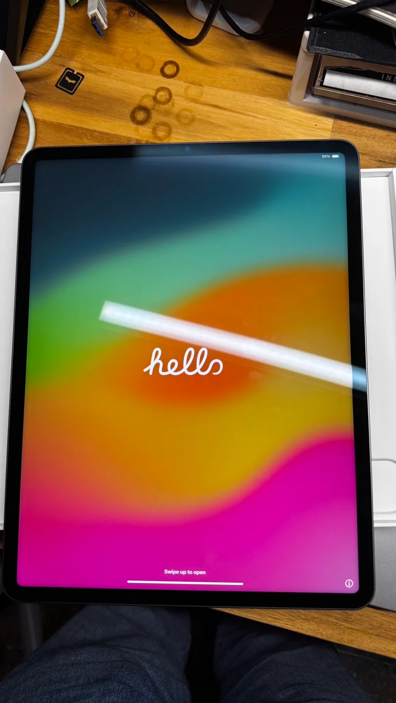 아이패드 12.9 m1 256g wifi. 폴리오 키보드, 애플펜슬