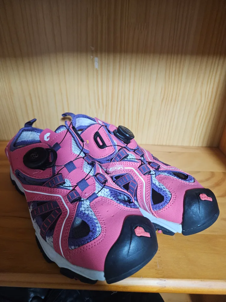 네파 워터샌들 240 중고