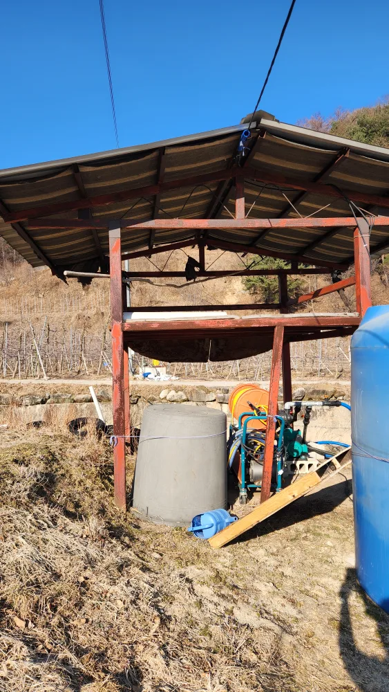 원두막 지어 주실분?