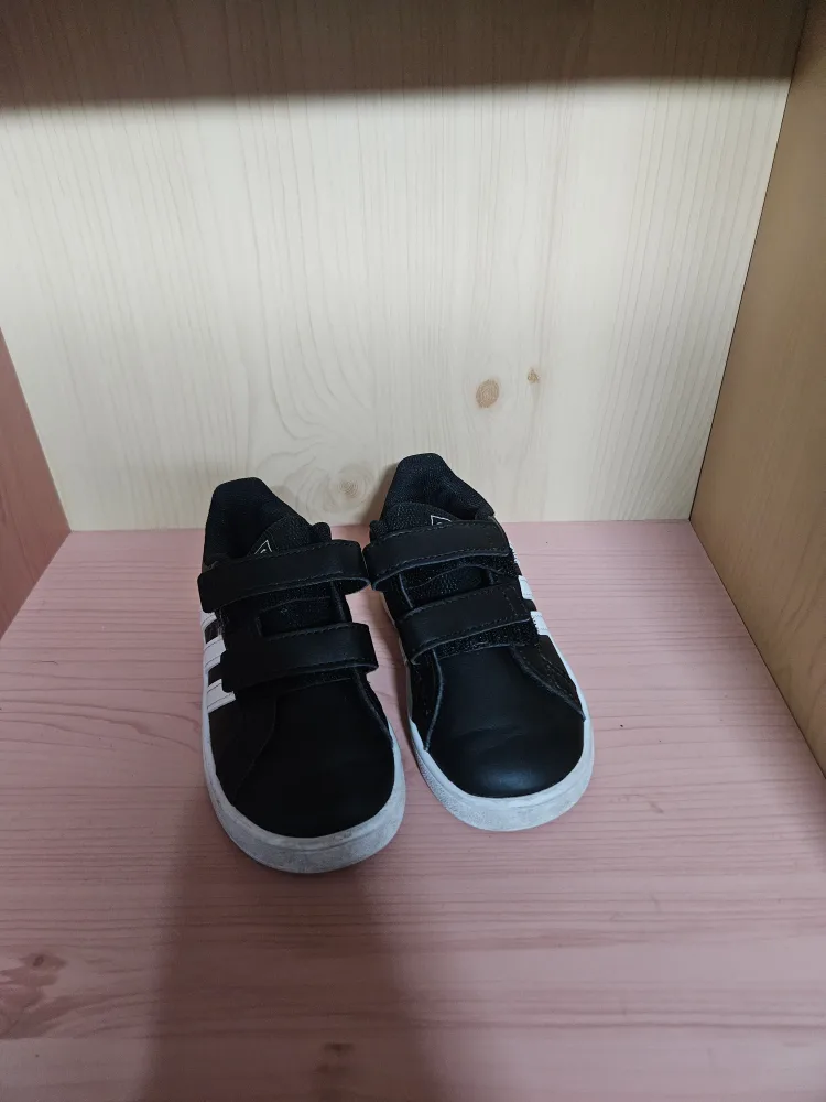 아디다스 유아 운동화 135 중고