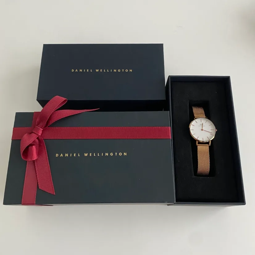 다니엘 웰링턴 여자시계