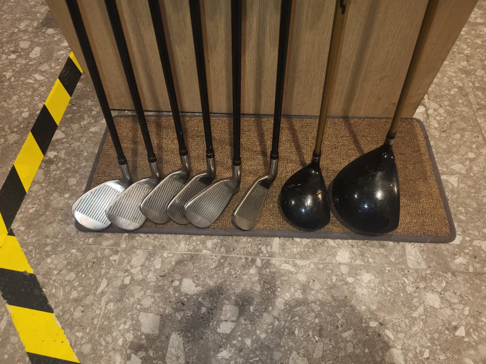 골프채  판매합니다. 중고로 예민하신분 피해주세요