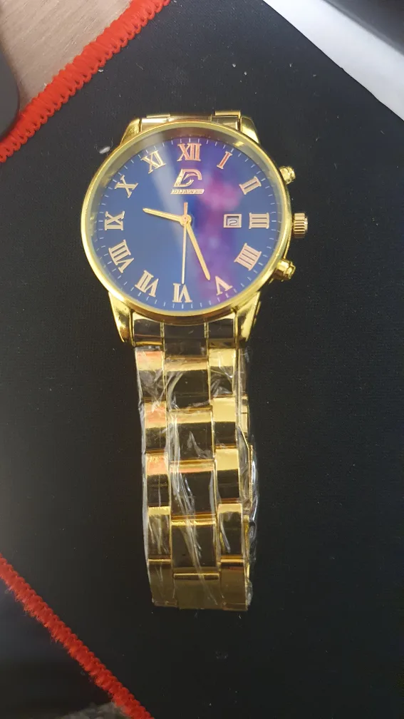 중고딩 패션시계 (패션에 민감한 중고딩 이쁜디자인  남성 시계입니다 )거의새거