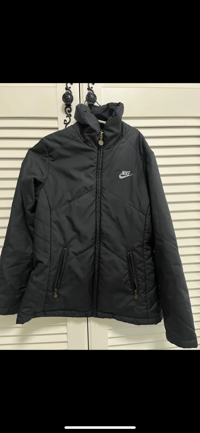 나이키경량패딩