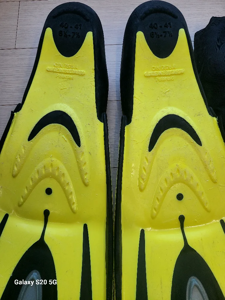 중고 오리발 판매합니다