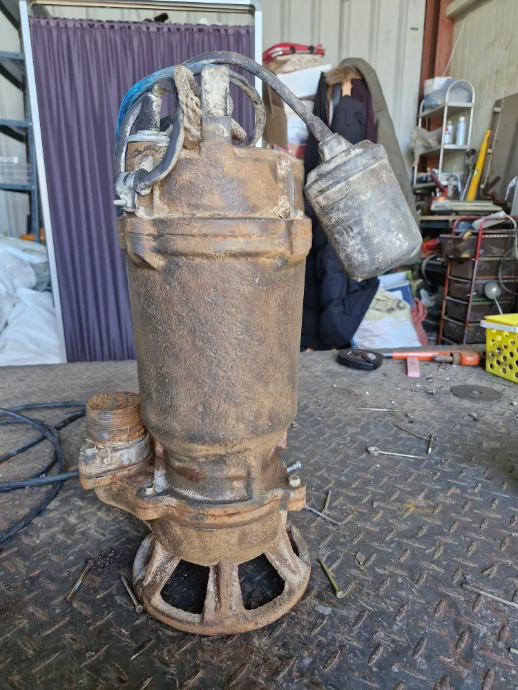 중고  수중모터입니다