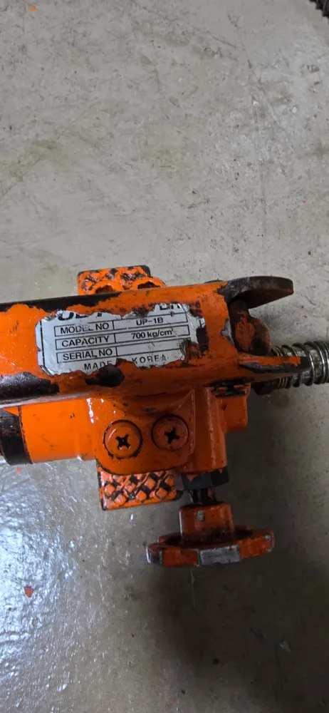 유압램(B)  판매 합니다 중고 제품 입니다!