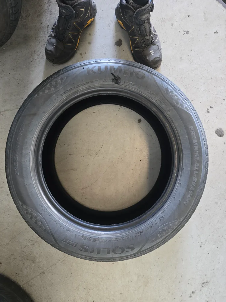 중고타이어팜 225 55 17 두짝