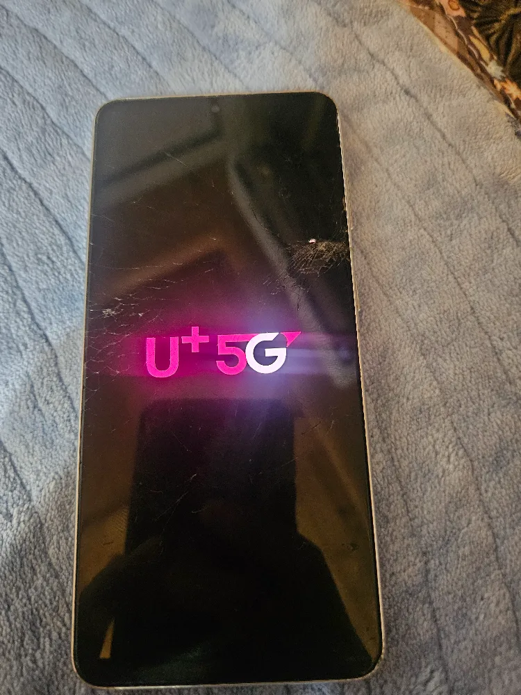 갤럭시s21액정파손폰