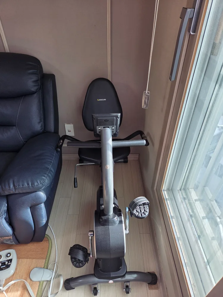 중고쇼파 운동자전거 싸게팝니다