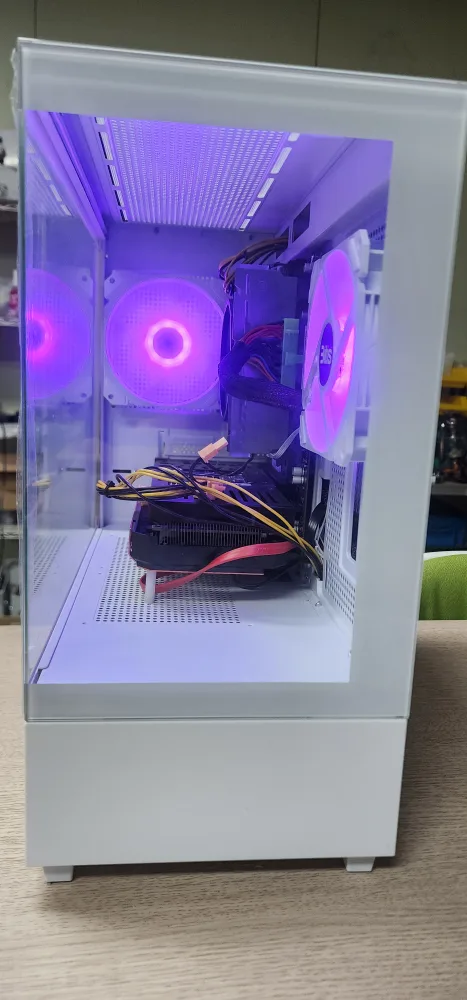 데스크탑 팝니다.