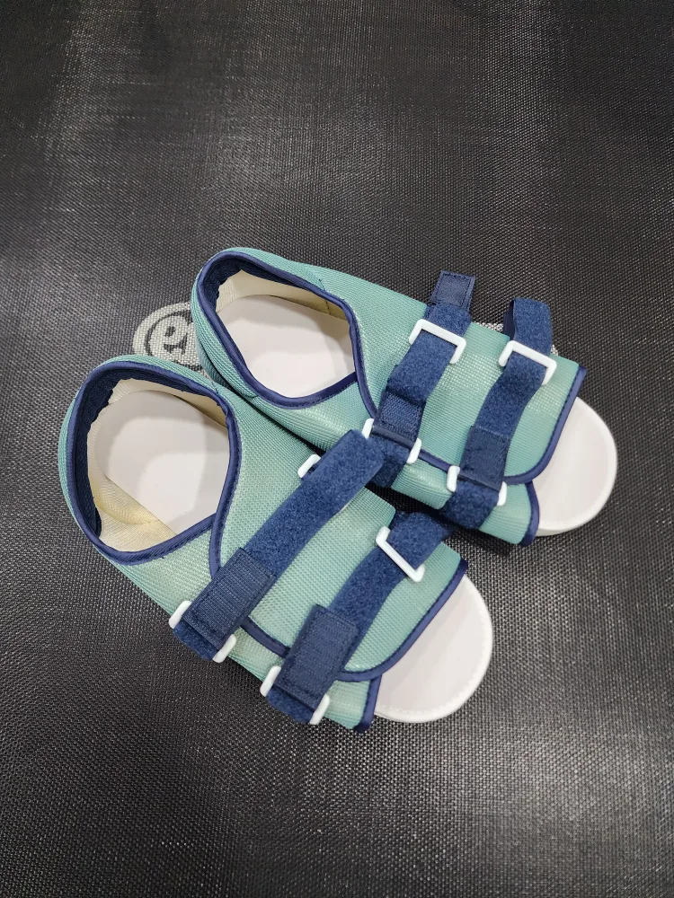 무지외반증 깁스 수술후 신발(새신발)