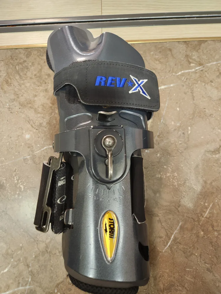 볼링 몽구스 아대 중고 팝니다