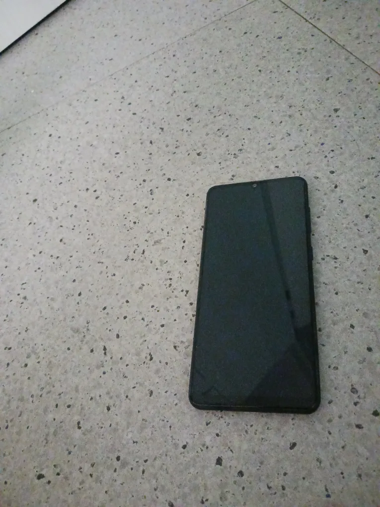 갤럭시a31 중고폰 팝니다.